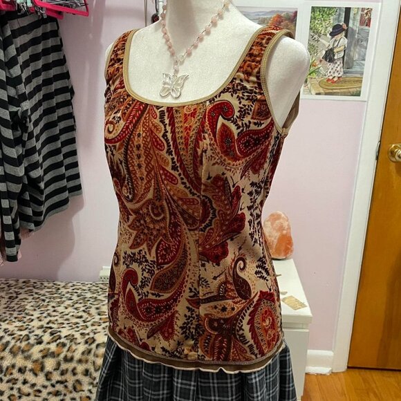 Cream and Burgundy Velvet Paisley Tank Top - Picture 2 of 7